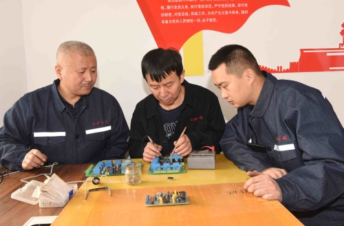 000   �߿�˾���˿������������Ҽ�������������Ƽ���Ч��Ч��������ͼΪ�������У������С����һ��ר��Ӫҵ���������_����