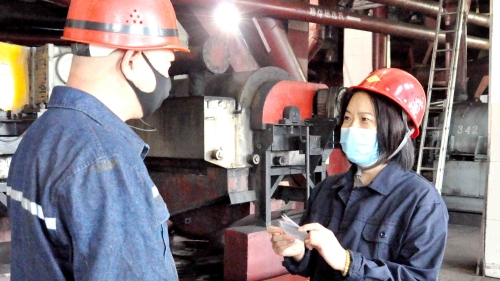 ��ѡ����ȫ��ʵ�徲������ץʵ�ֳ��������徲������ְ���ѧ�����п�����������ʹȫԱʱ�̱����徲�������徲������ʵ��ϸ��ȷ��ϴú������˳�����������_����