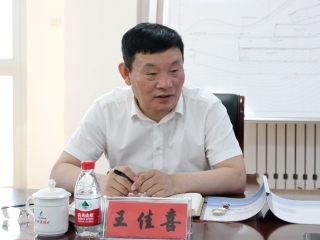 2023010 王佳喜在黑眼泉煤矿照片(李昂摄) (3)_副本 2023010 王佳喜在黑眼泉煤矿照片(李昂摄) (3)_副本