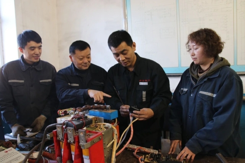 ΢��ͼƬ_20250414194531