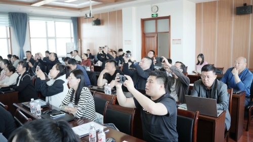 ΢��ͼƬ_20250525200927