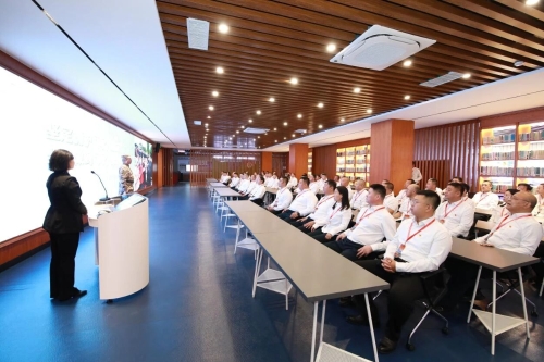 ΢��ͼƬ_2025-10-31_193131_456